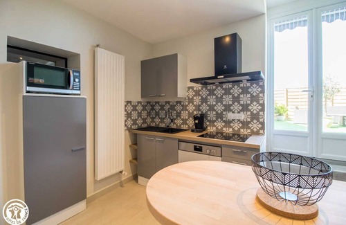 Montaigut-le-Blanc House | 63g1455 - Montaigut LE Blanc