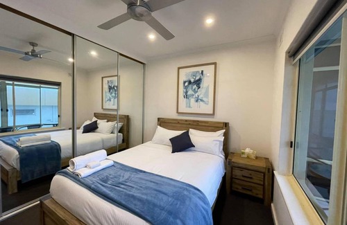Glenelg North Apartment | 64 m² Apartment ∙ 2 bedrooms ∙ 4 guests