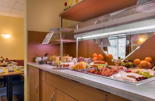 Weststadt Hotel | 65 m² Hotel ∙ 127 guests