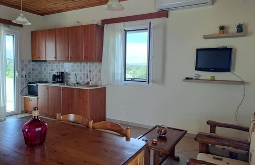 Pylos-Nestoras House | 65 m² House ∙ 1 bedroom ∙ 5 guests