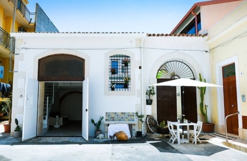 Avola House | 65 m² House ∙ 1 bedroom ∙ 5 guests