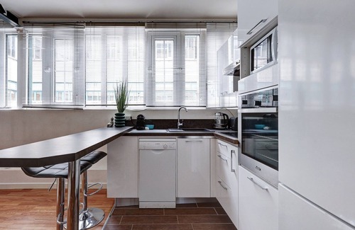 Quartier de la Roquette Apartment | 650 Suite Julius - Superb apartment in Paris