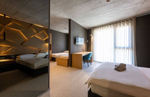 Arbedo-Castione Hotel | 6532 Smart Hotel - Self check-in