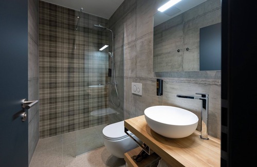 Arbedo-Castione Hotel | 6532 Smart Hotel - Self check-in