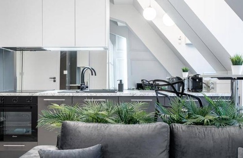 Stare Miasto Apartment | 66 m² Apartment ∙ 2 bedrooms ∙ 6 guests