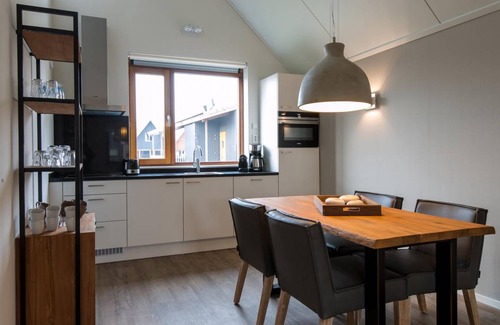 Reeuwijk House | 67 m² House ∙ 2 bedrooms ∙ 4 guests