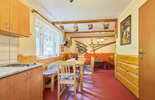 Starkov House | 69 m² House ∙ 1 bedroom ∙ 6 guests