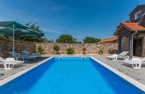 Donje Rastane House | 69 m² Maisonette ∙ 3 bedrooms ∙ 6 guests