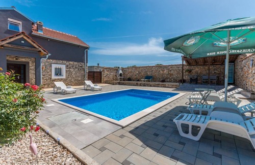 Donje Rastane House | 69 m² Maisonette ∙ 3 bedrooms ∙ 6 guests