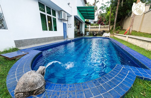 Ampang Villa | 6BR Ampang Pool Villa 26P with Garden