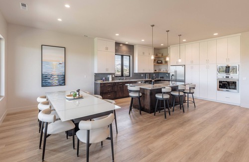 St. George House | 6th Hole Getaway at The Ledges Golf Club!