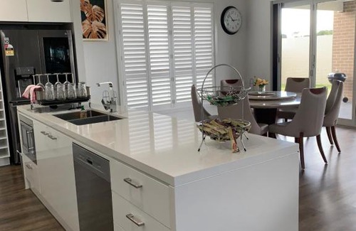 Dunmore House | 7 Aurora Ave Dunmore