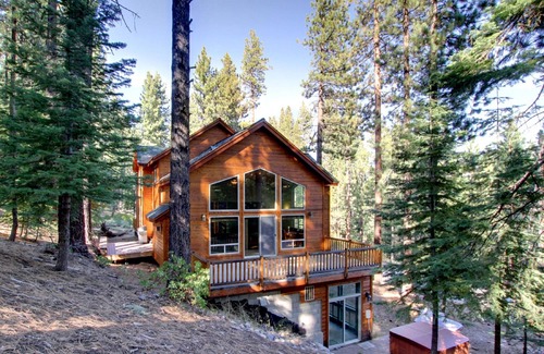 Pioneer Trail House | 7 Bdrm Estate/Home theater/Indoor Pool/WIFI/Pool tbl/Easter & April Specialn