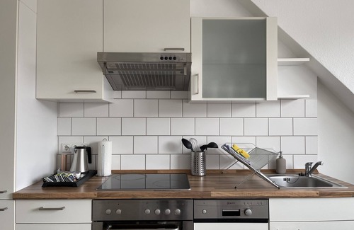 Osnabrueck Apartment | 7-bed Apartment for fitters I home2share