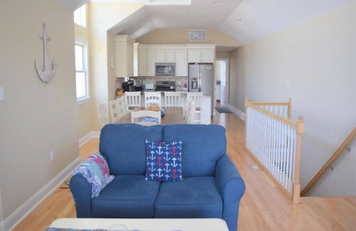 Sea Isle City Condo | 7 Bedroom Home Sleeps 18