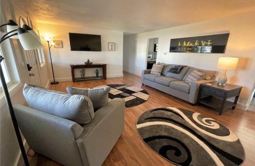 White City House | 7-Bedroom Home with Views of the Rocky Mountains