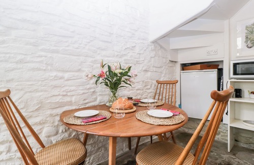 Talgarth Cottage | 7 BELL STREET, with a garden in Talgarth