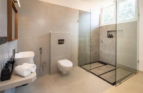 Karjat Villa | 7 Farms 6bhk Luxury Villa with Pool Karjat
