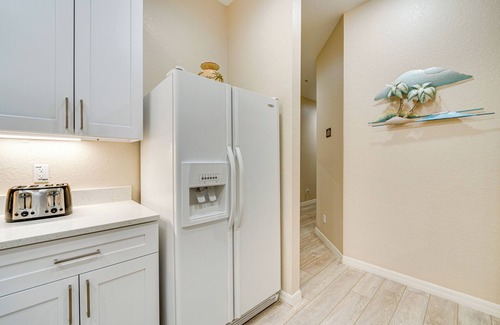 Bahama Bay Condo | 7 Mi to Disney Parks: Davenport Resort Condo