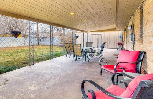Aurora House | 7 Mi to Dtwn Denver Home with Large Yard!