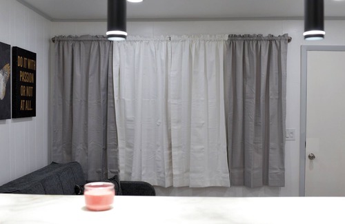 Rome Apartment | 7 min. To the delta lake state park! Modern apt.