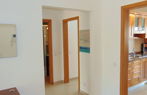 Porto de Mos Apartment | 7 min walk to beach ! 2BR/2BA Apartment, pool, aircon, wifi, secure parking.