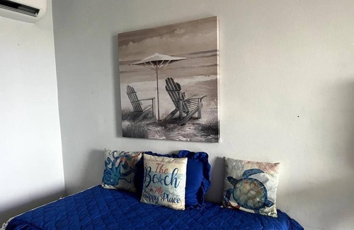 Guaniquilla Hotel | #7 Ojo Del Buey, Second Floor Boutique Hotel Room with Balcony overlooking Ocean