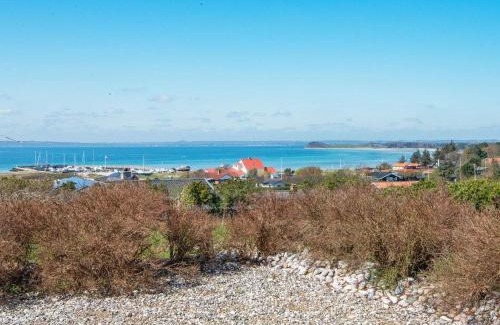 Skødshoved Strand House | 7 person holiday home in Knebel-By Traum