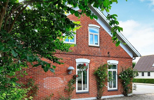 Ballum House | 7 person holiday home in Bredebro
