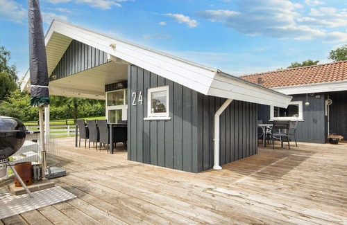 Hejlsminde Strand House | 7 person holiday home in Hejls