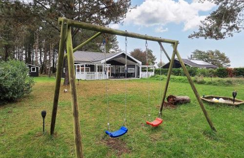 Rodby House | 7 person holiday home in Rødby-By Traum
