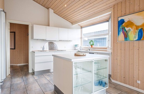 Skaven Strand House | 7 person holiday home in Tarm