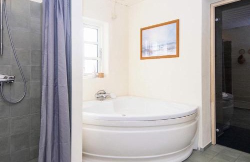 Grena Strand House | 7 person holiday home in Grenaa