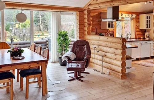 Helberskov Strand House | 7 person holiday home in Hadsund-By Traum