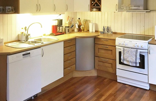 Hovag House | 7 person holiday home in Høvåg