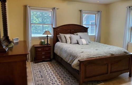 Weinboehla House | 7 rooms and 3 bathrooms NEW!