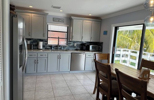 Little Torch Key House | 7 Seas Bring your boat. This is a pet friendly home. A pet fee and approval of your pet is required.