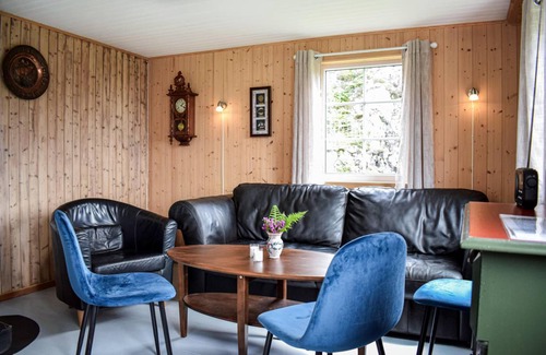 Selbjorn House | 70 m² House ∙ 2 bedrooms ∙ 4 guests