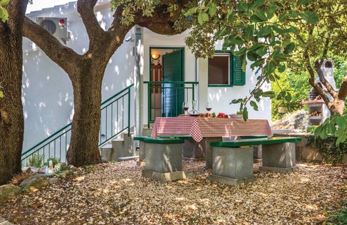 Tucepi House | 70 m² House ∙ 2 bedrooms ∙ 5 guests