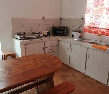 Port Louis House | 70 m² House ∙ 2 bedrooms ∙ 4 guests