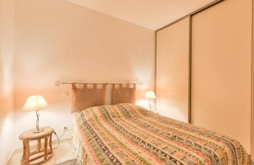Ares House | 700m plage d'Arès- Jardin et pins, maison pour 4