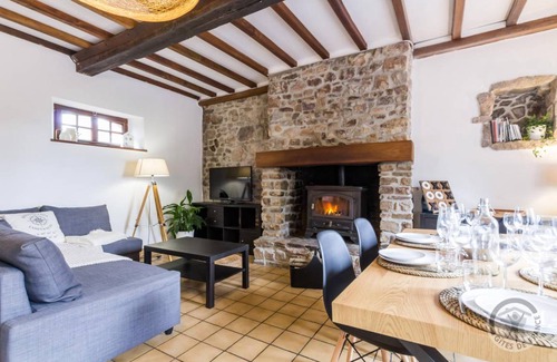 Montpinchon House | 71 m² Gîte ∙ 2 bedrooms ∙ 6 guests