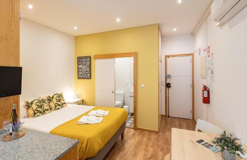 Paranhos Apartment | 731 Costa Cabral Metro Residence