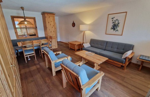 Silvaplana Apartment | 74 m² Apartment ∙ 1 bedroom ∙ 4 guests