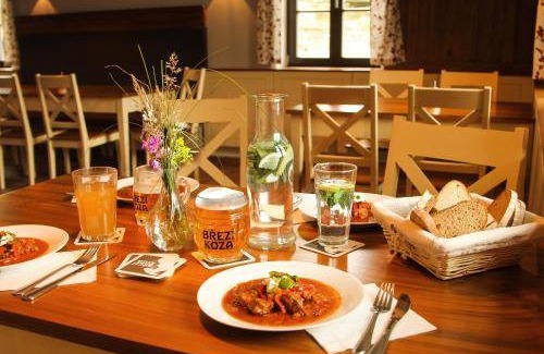 Strazny Bed & Breakfast | 75 m² Bed and breakfast ∙ 2 bedrooms ∙ 6 guests