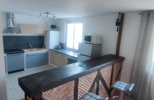 Prigonrieux Villa | 75 m² detached house with heated swimming pool and tennis court