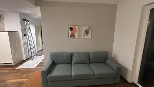 Fohrenhain Apartment | 75 m2 Rooftop Apartment with Balcony