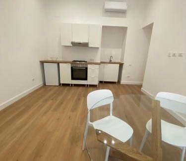 Vittorio Emanuele Apartment | 75 Pullecenella