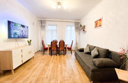 Plagwitz Apartment | 766 Plagwitz Apartment Kulturviertel