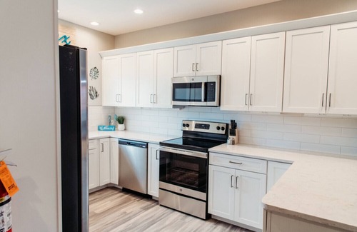 Celina House | 767 PH · Paradise Palms - 3 Bed/3.5 Bath Penthouse w/Amazing Views!